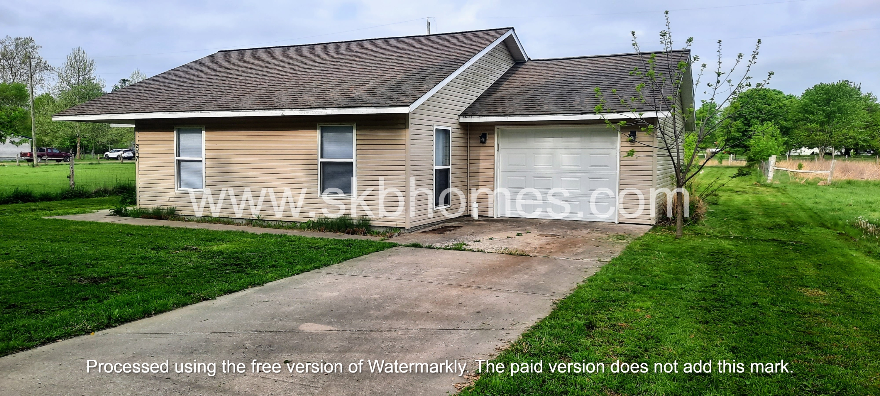 207 North Northcutt Avenue